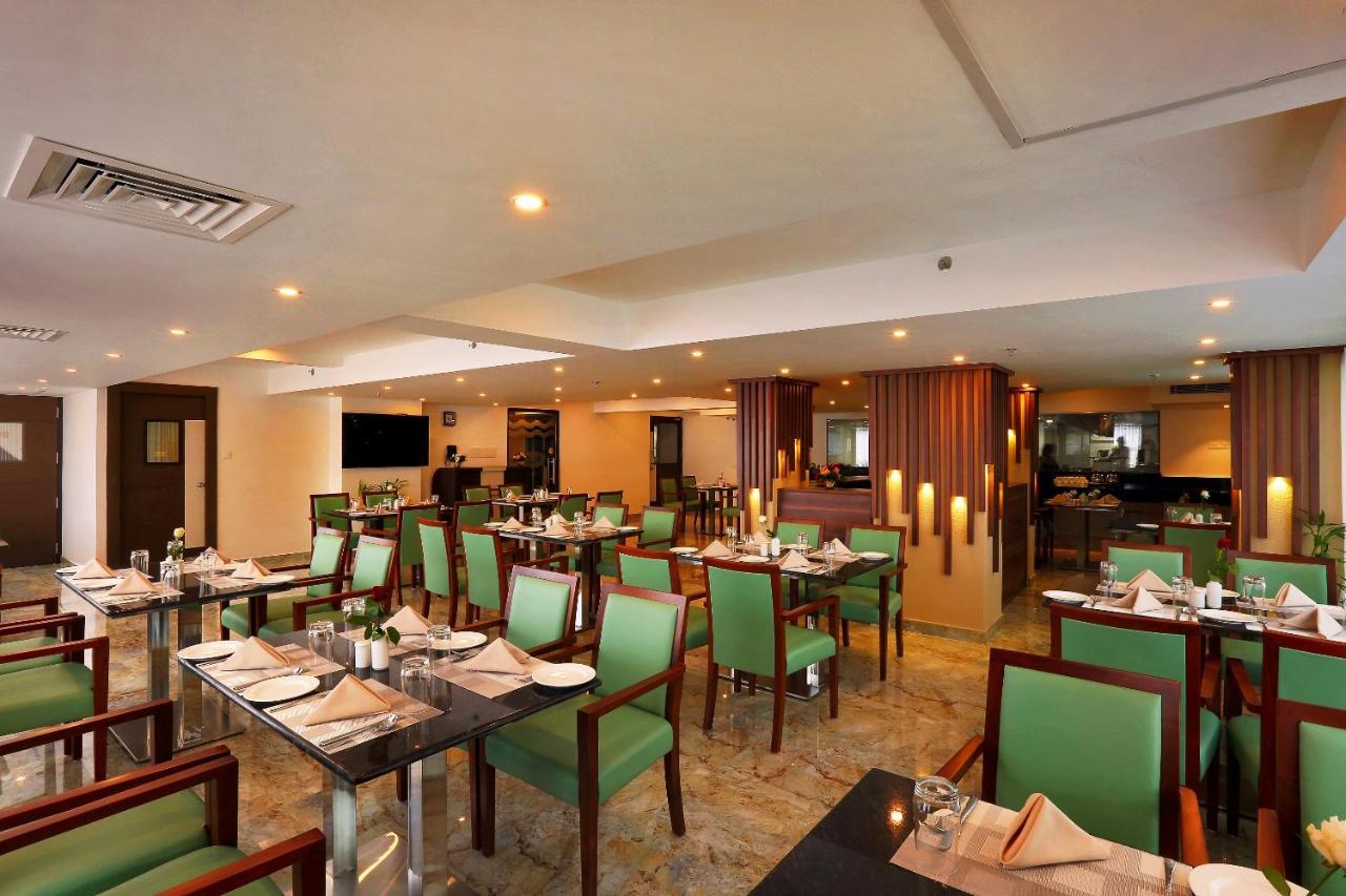 Renai Sreekrishna Hotel Guruvāyūr Екстериор снимка
