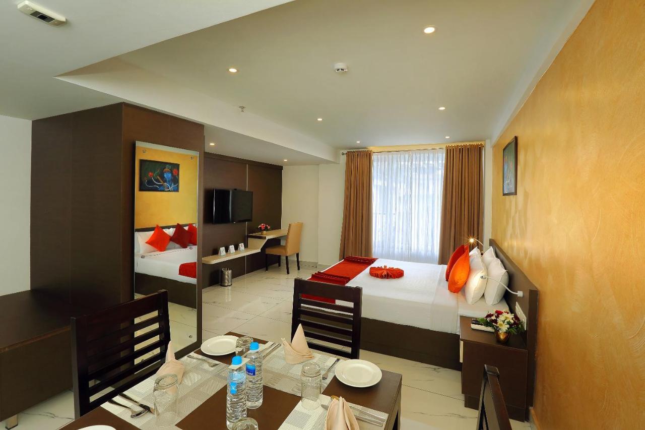 Renai Sreekrishna Hotel Guruvāyūr Екстериор снимка