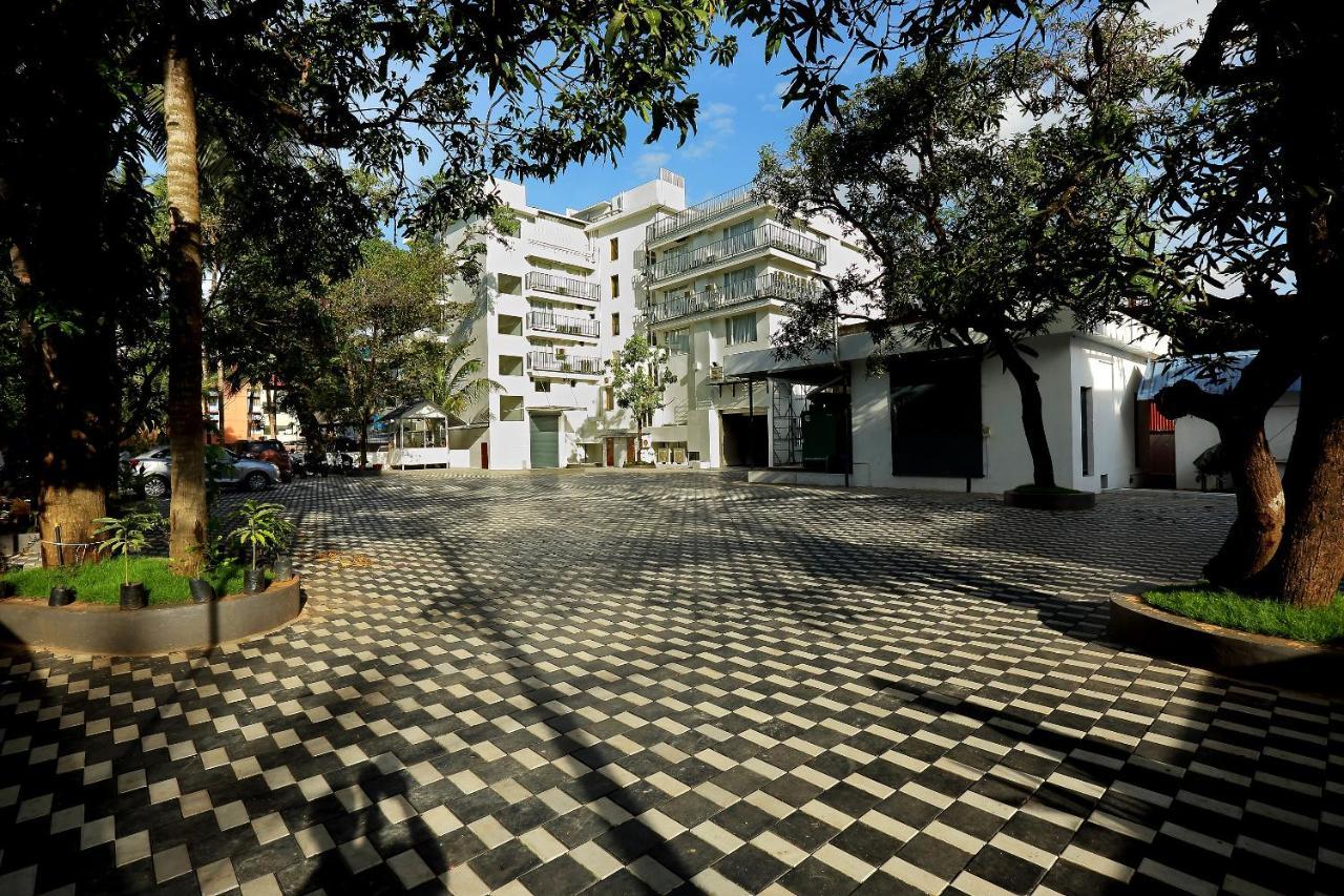 Renai Sreekrishna Hotel Guruvāyūr Екстериор снимка