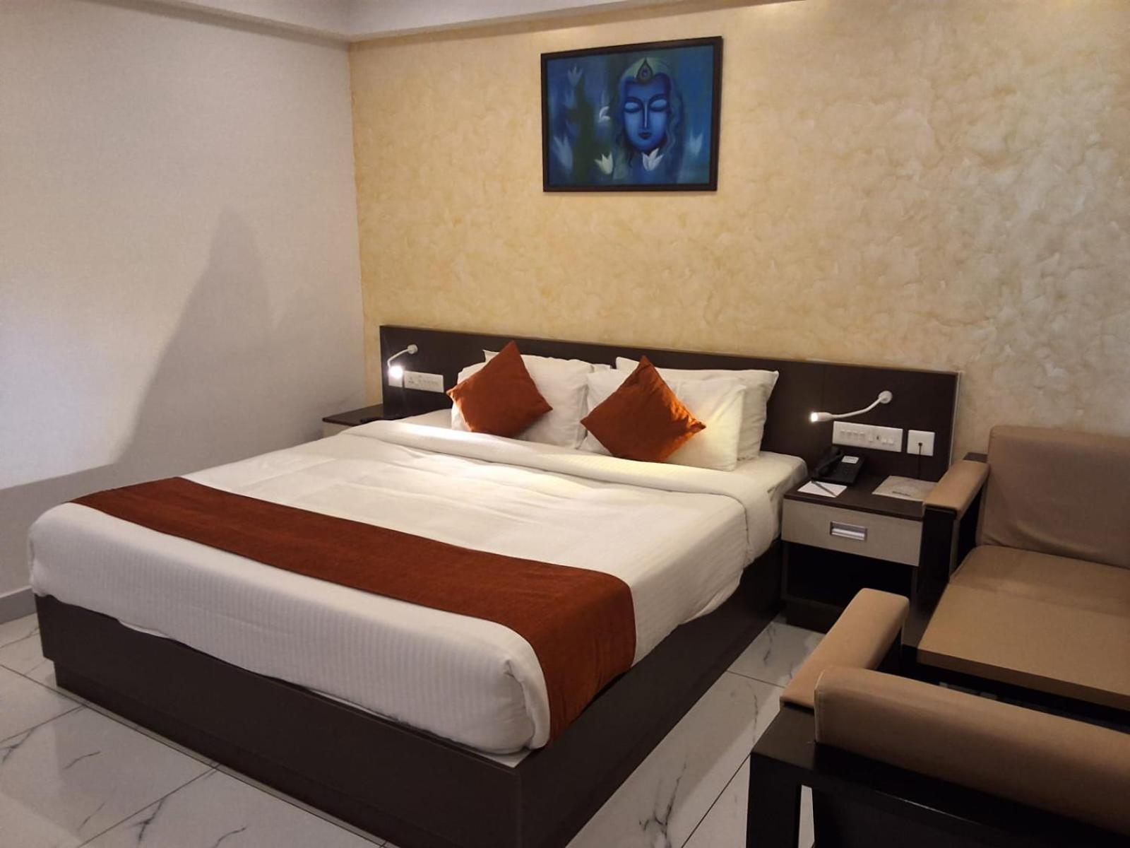 Renai Sreekrishna Hotel Guruvāyūr Екстериор снимка