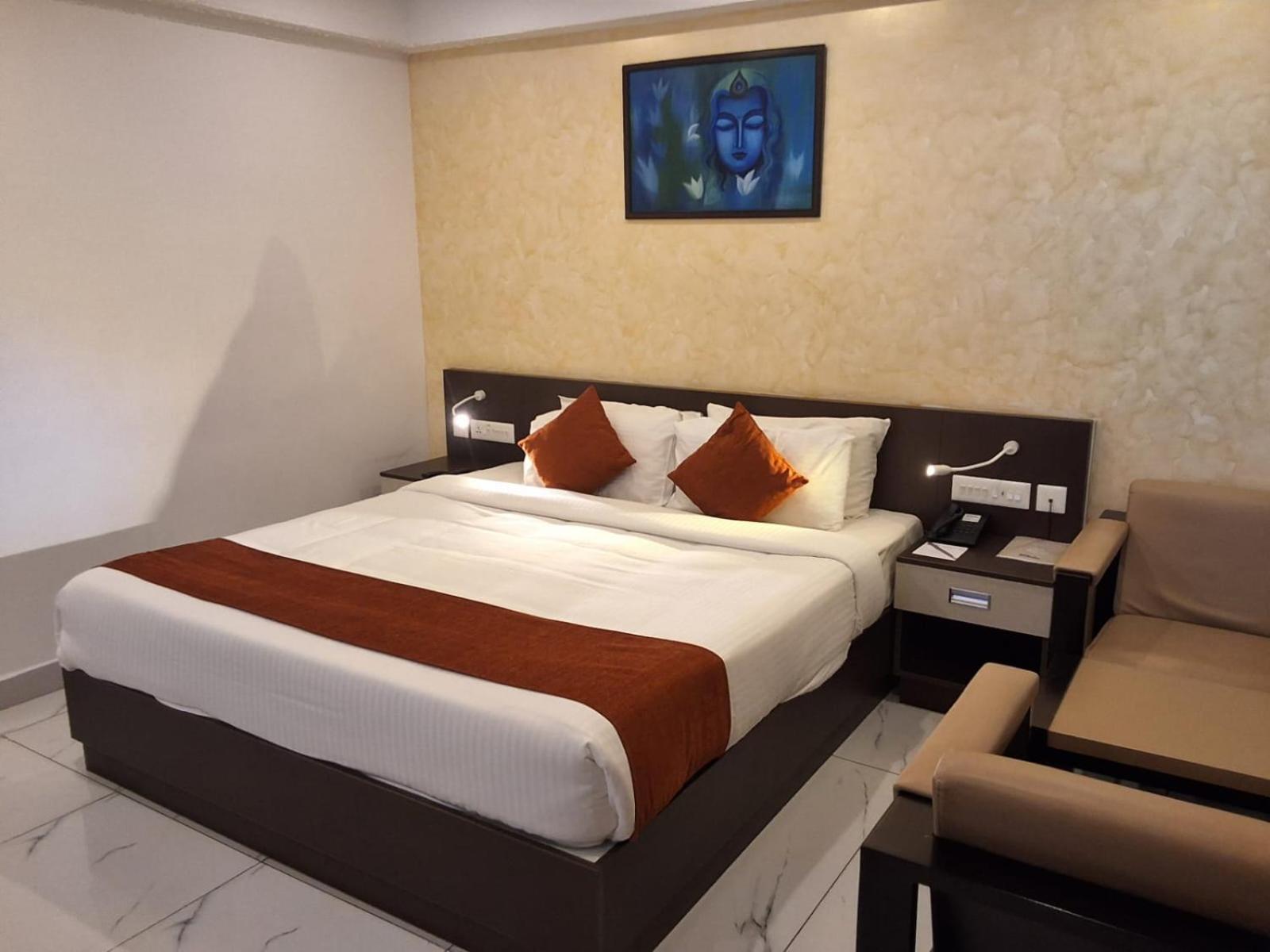 Renai Sreekrishna Hotel Guruvāyūr Екстериор снимка